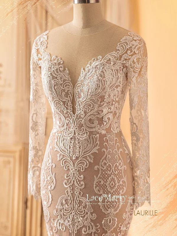 LAURILLE / Fitted Lace Wedding Dress with Gorgeous Train