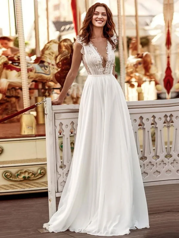 White Simple Wedding Dress A-Line Court Train V-Neck Natural Waistline Sleeveless Chiffon Lace Bridal Dresses